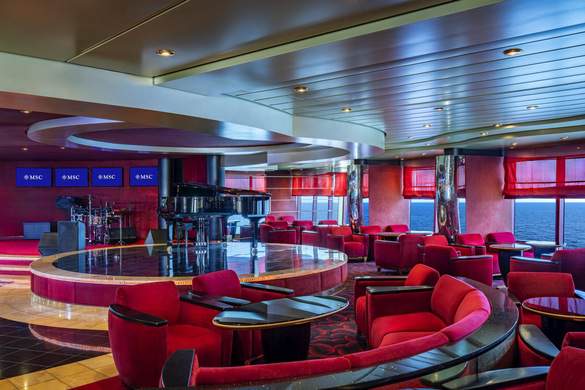 MSC Cruises MSC Poesia Pigalle Lounge 1 ©MSC Rights - Ivan Sarfatti.jpg